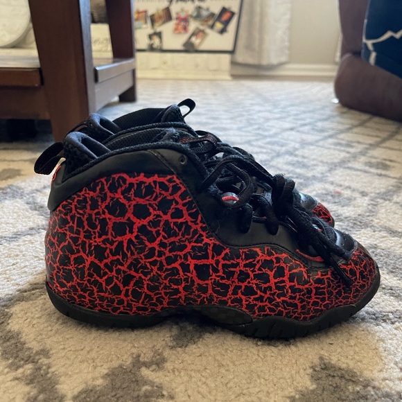 🔥Gently used boys Foamposites🔥 - Picture 1 of 7